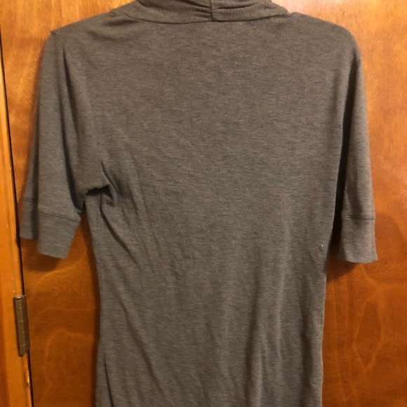 Top - Picture 2 of 3